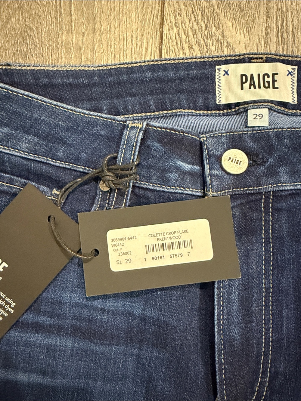NEW • Paige • Colette Crop Classic High-Rise Cropped Flare Jeans - Dark Blue 29 - Picture 3 of 4